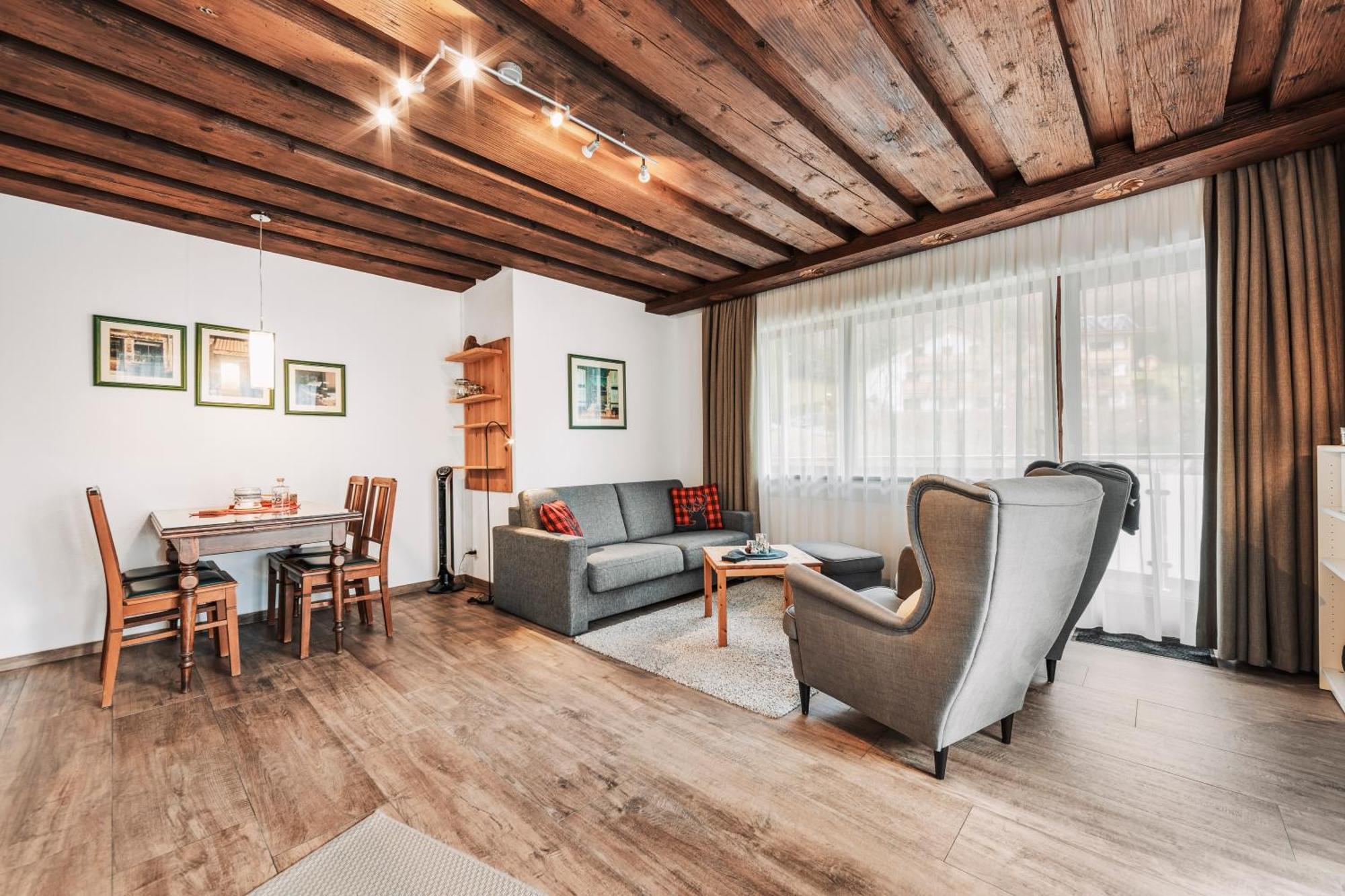 Herzblut Wohlfuehl Appartements Oetz Buitenkant foto