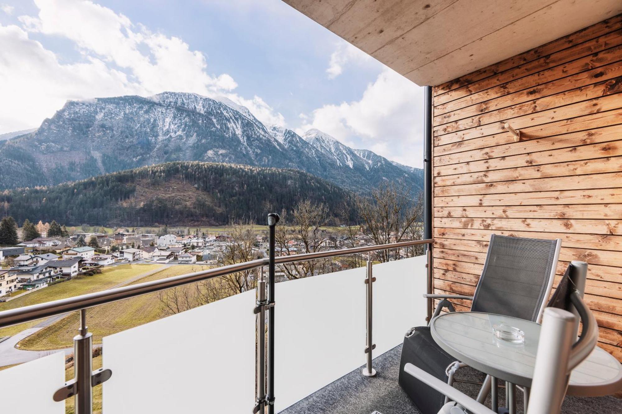 Herzblut Wohlfuehl Appartements Oetz Buitenkant foto